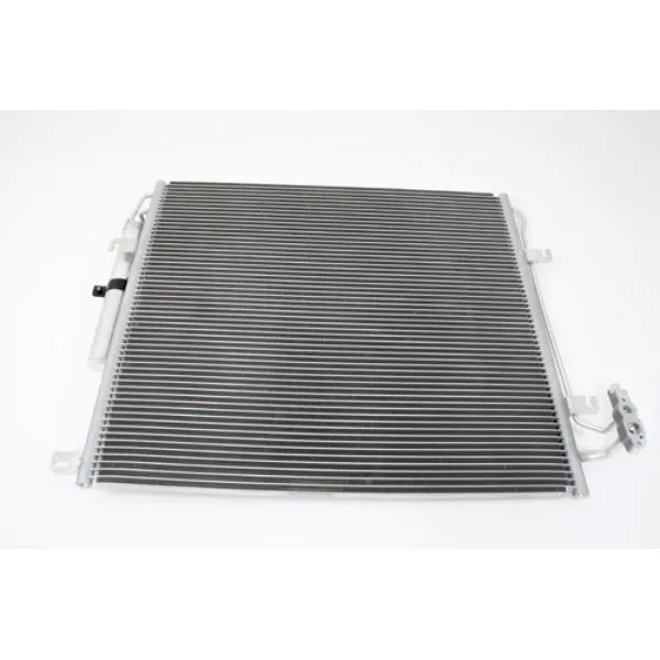 CONDENSATOR CONDENSATOR