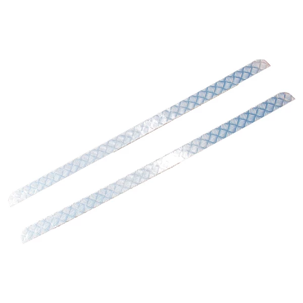 110 CHEQUERED SILLS (PAIR)